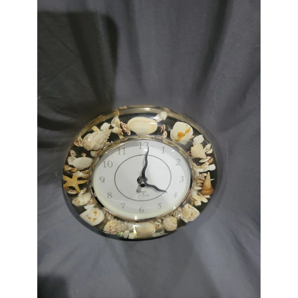 Clocks And Colours sands time